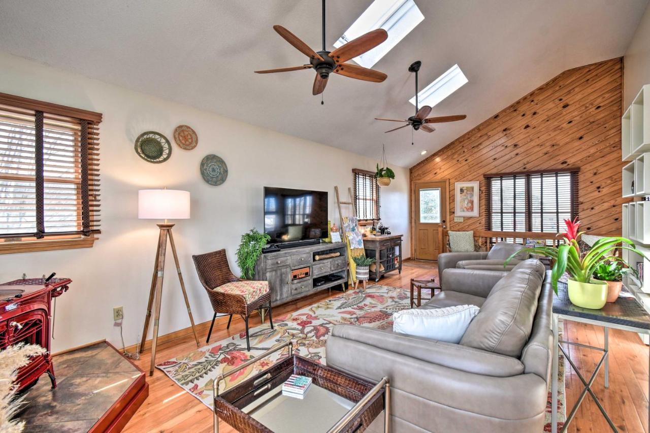 High-End Canalfront Paradise With Dock And Kayaks! Kill Devil Hills Luaran gambar
