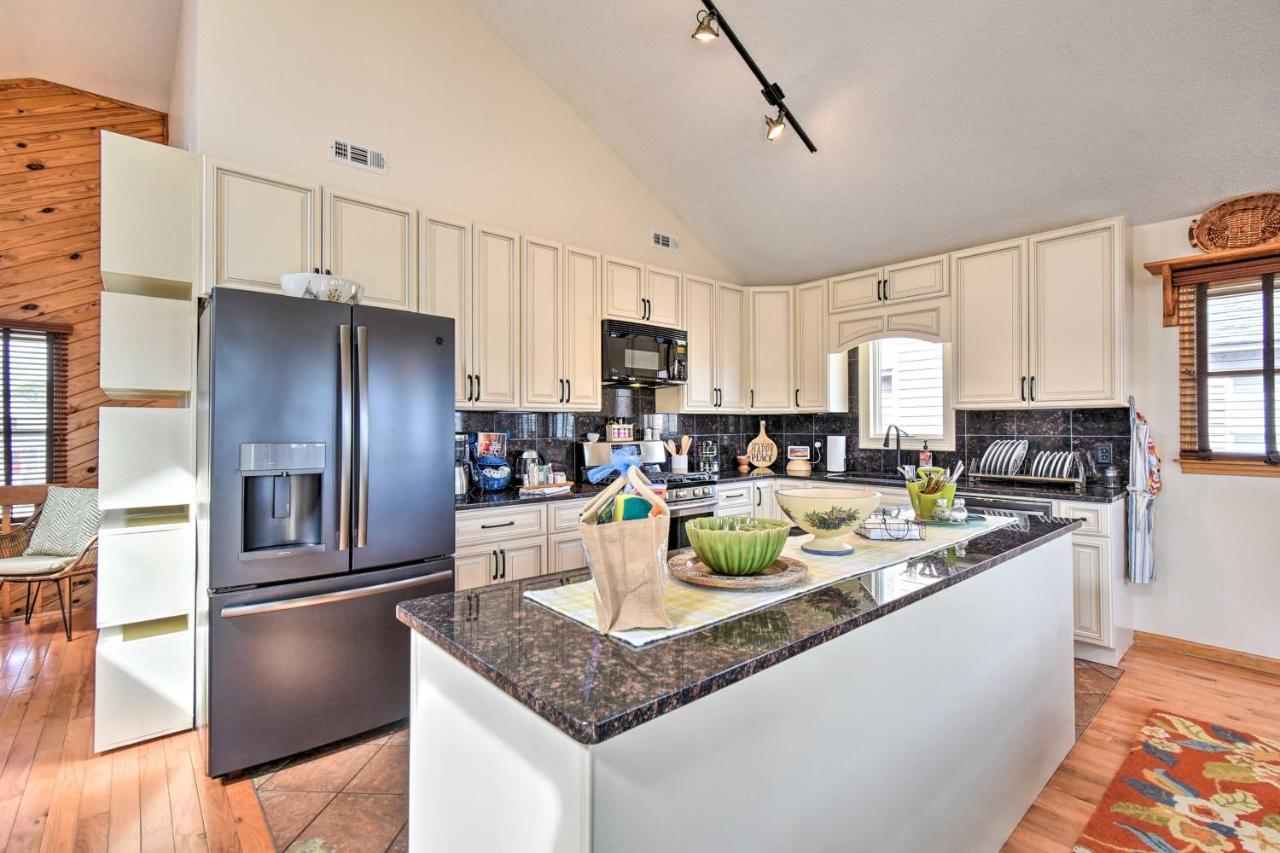 High-End Canalfront Paradise With Dock And Kayaks! Kill Devil Hills Luaran gambar